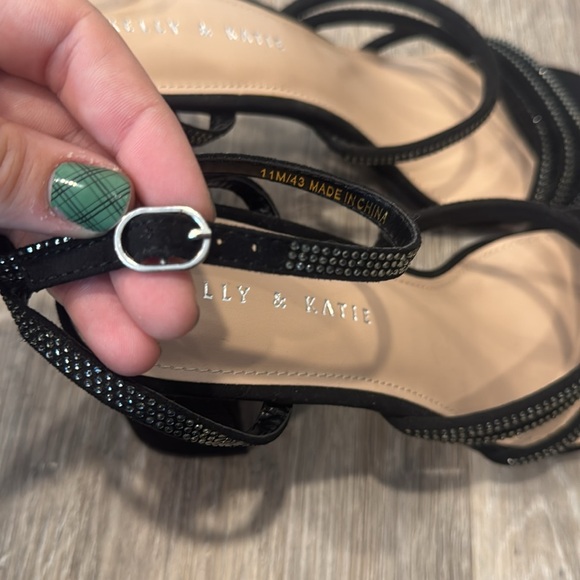 Kelly & Katie Cadene heels with rhinestones Size 11 - Picture 9 of 9